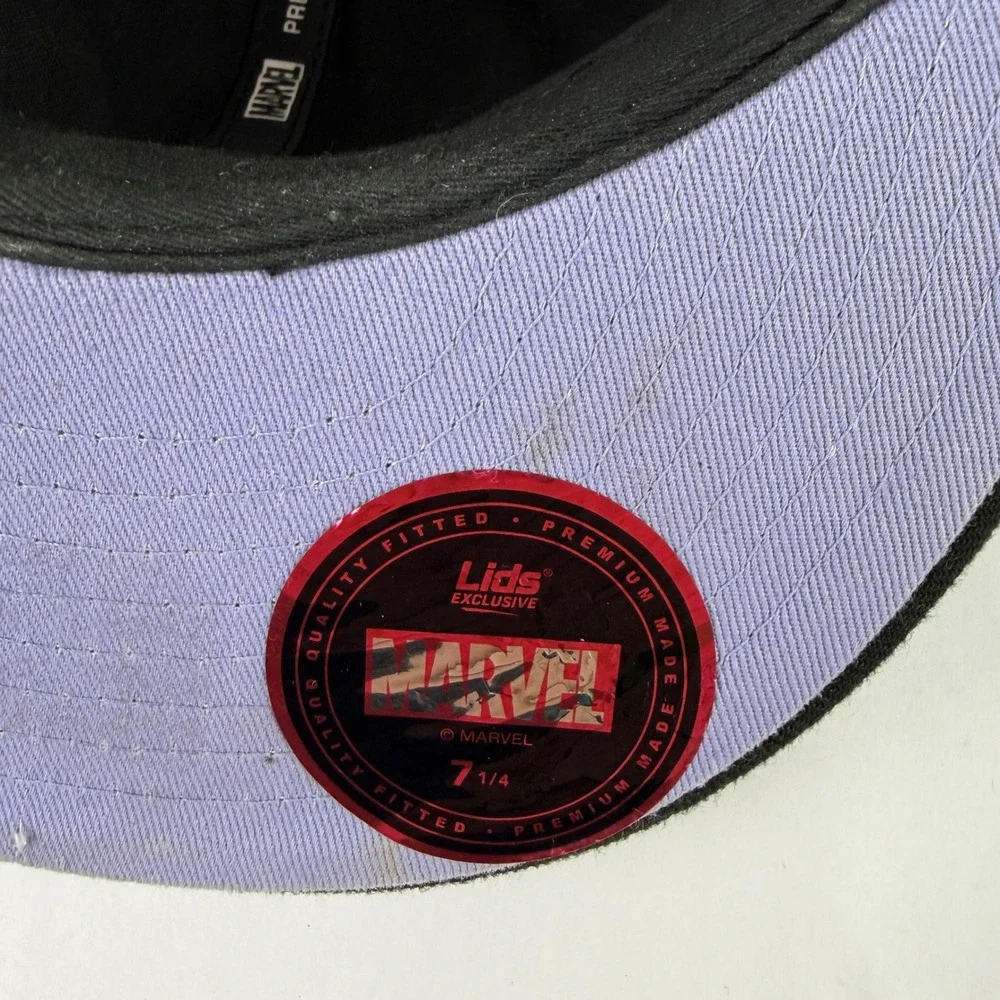 Marvel Black Panther Lids Exclusive‎ Fitted Hat 7 1/4 Black Metal Emblem Purple